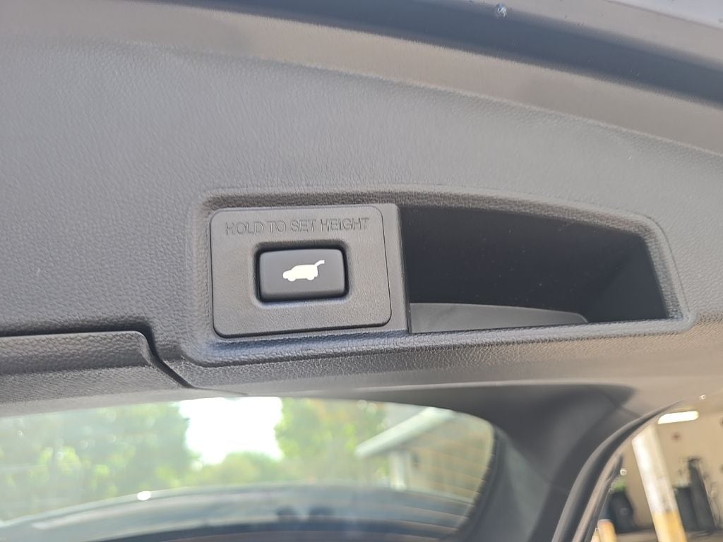 Thumbnail: 2026 Acura RDX - 34