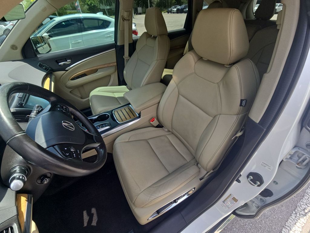 Thumbnail: 2020 Acura MDX - 21