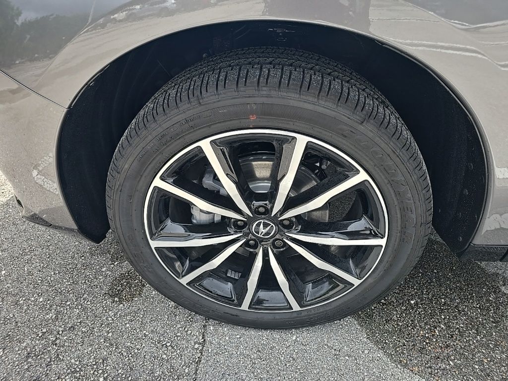 Thumbnail: 2026 Acura RDX - 9