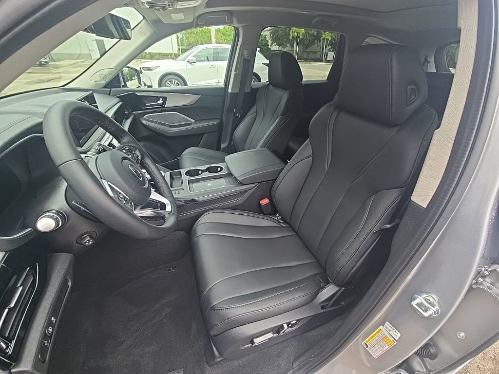 Thumbnail: 2026 Acura MDX - 12