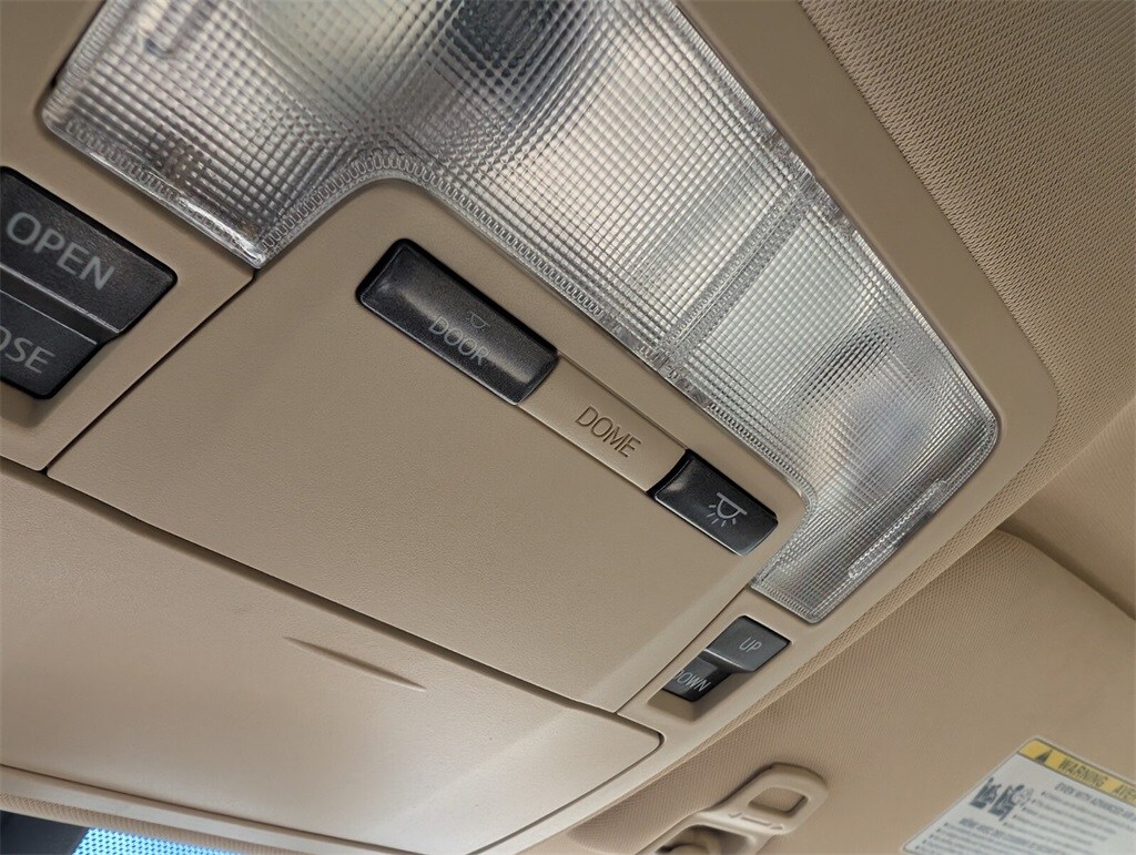 Thumbnail: 2014 Toyota Avalon - 25