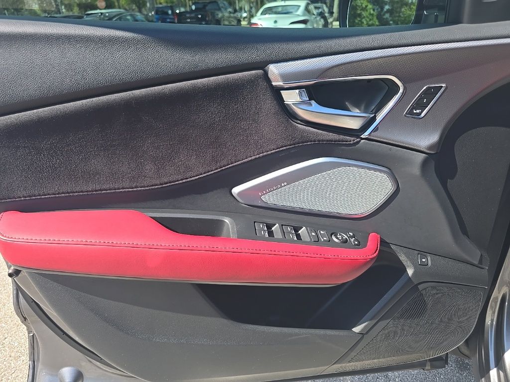 Thumbnail: 2023 Acura RDX - 11