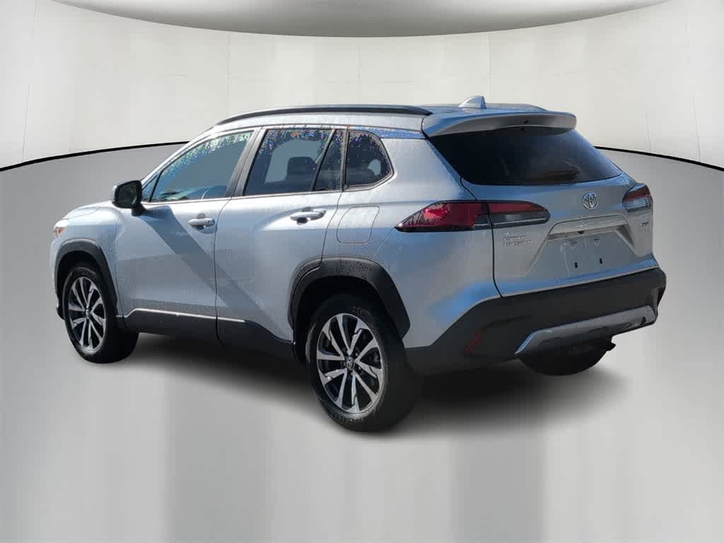 Thumbnail: 2023 Toyota Corolla Cross - 4