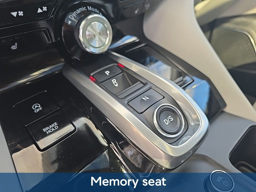 Thumbnail: 2023 Acura MDX - 22