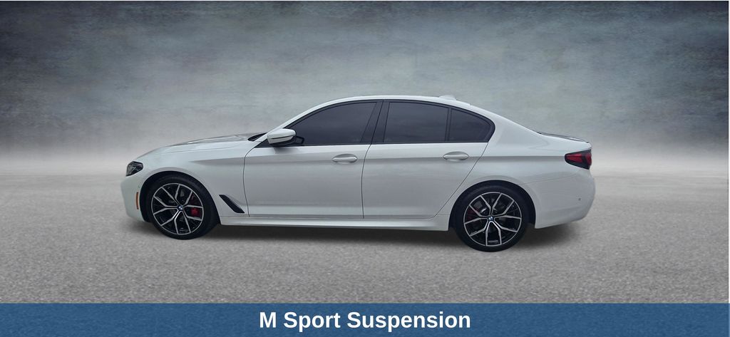 Thumbnail: 2023 BMW 5 Series - 10