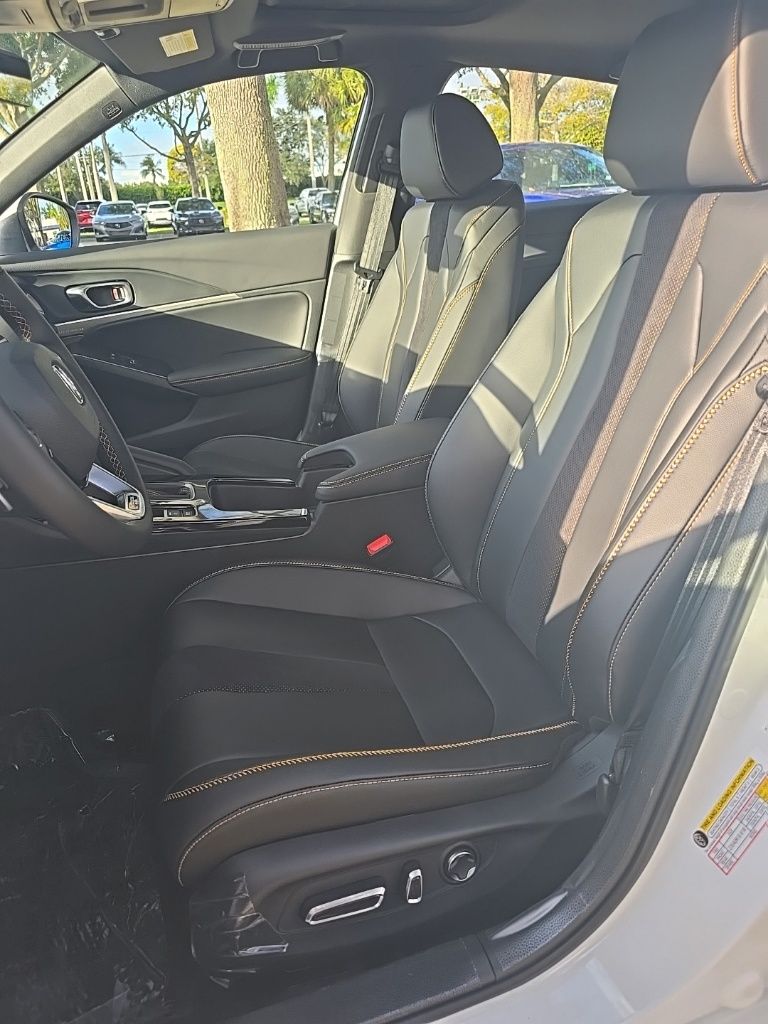 Thumbnail: 2026 Acura Integra - 11