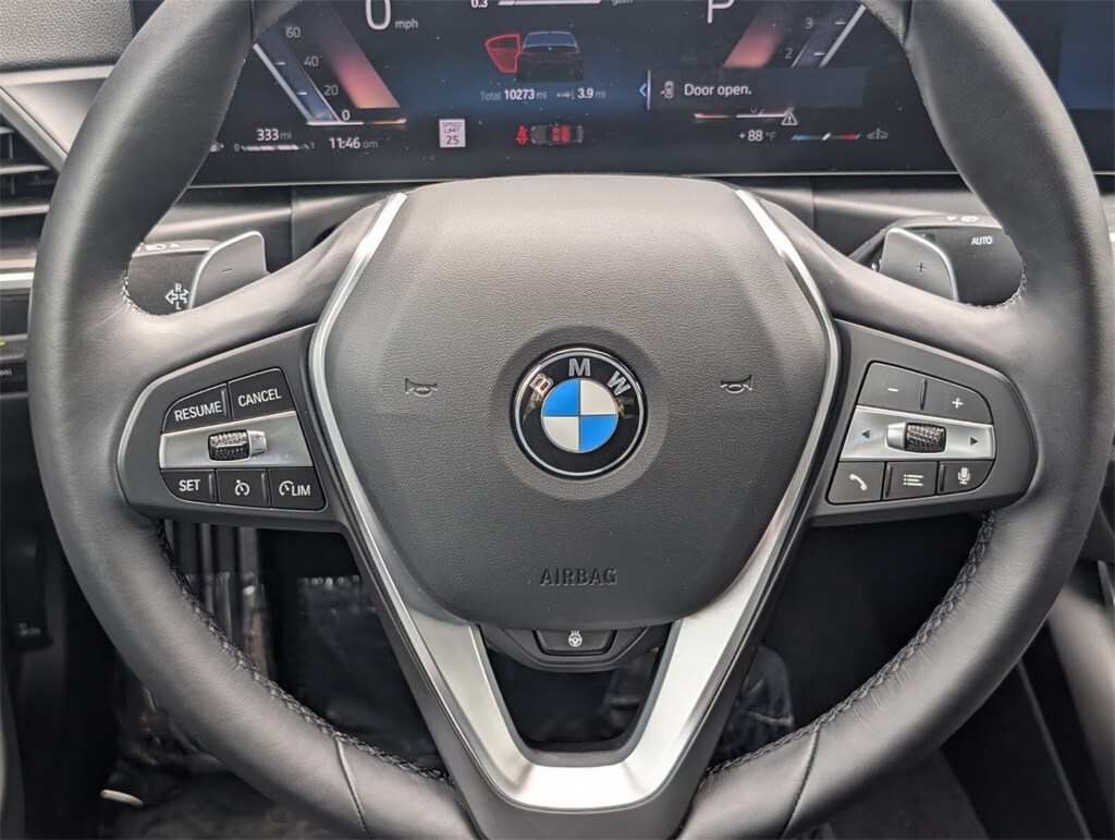 Thumbnail: 2024 BMW 3 Series - 17