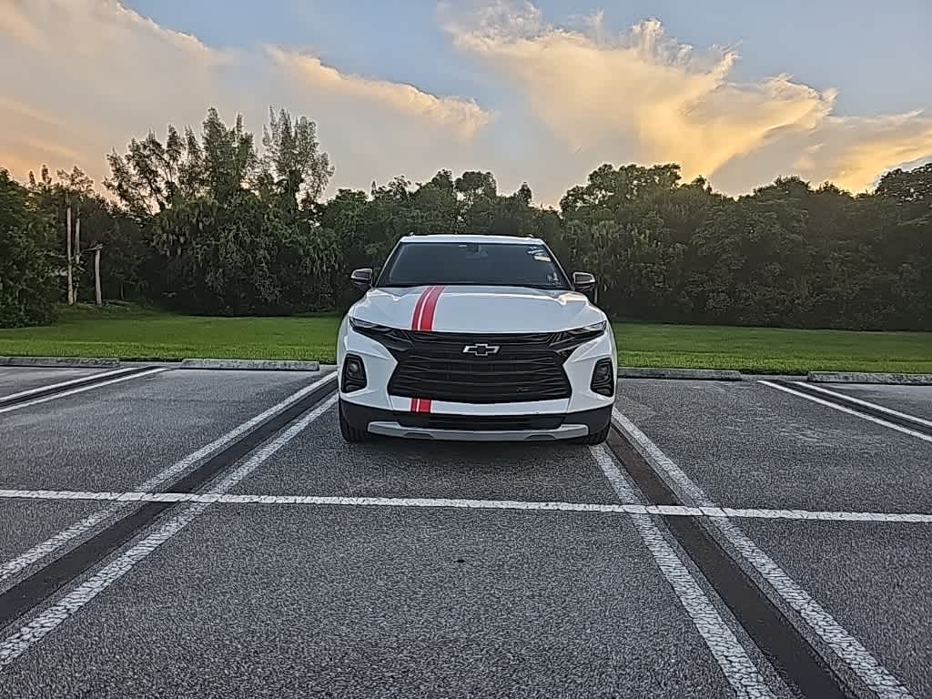 Thumbnail: 2020 Chevrolet Blazer - 3
