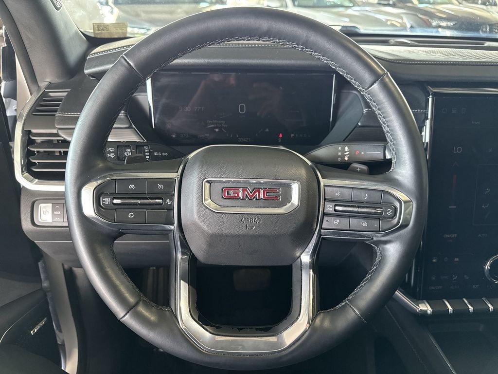 Thumbnail: 2024 GMC Acadia - 16