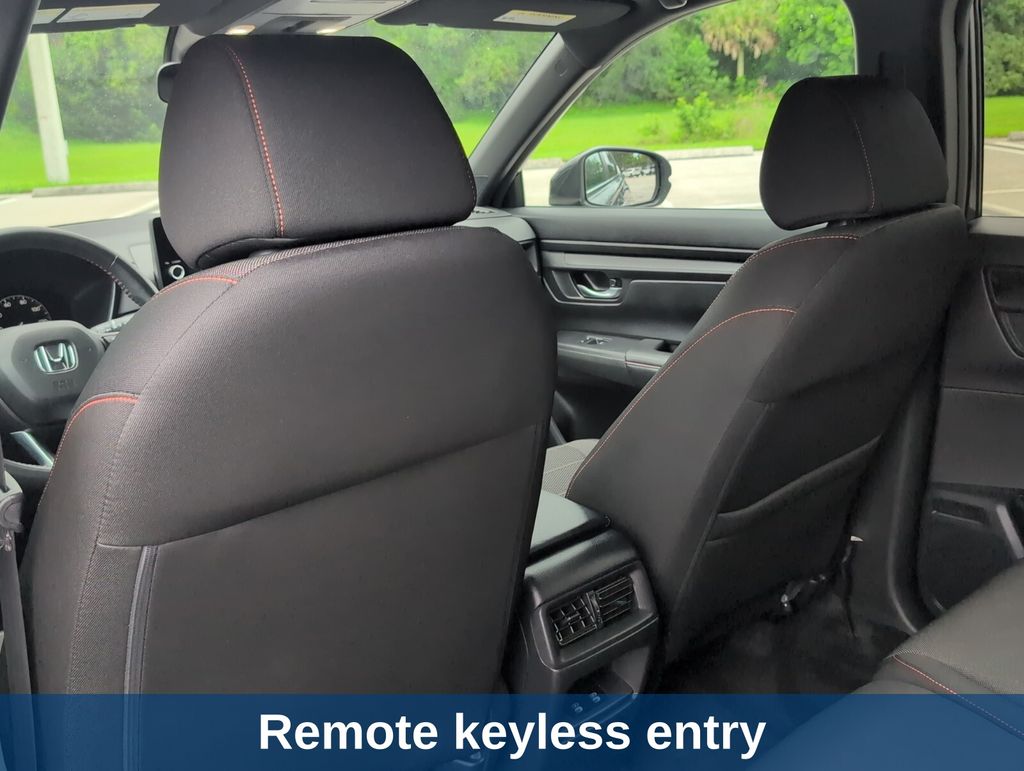 Thumbnail: 2023 Honda CR-V - 15