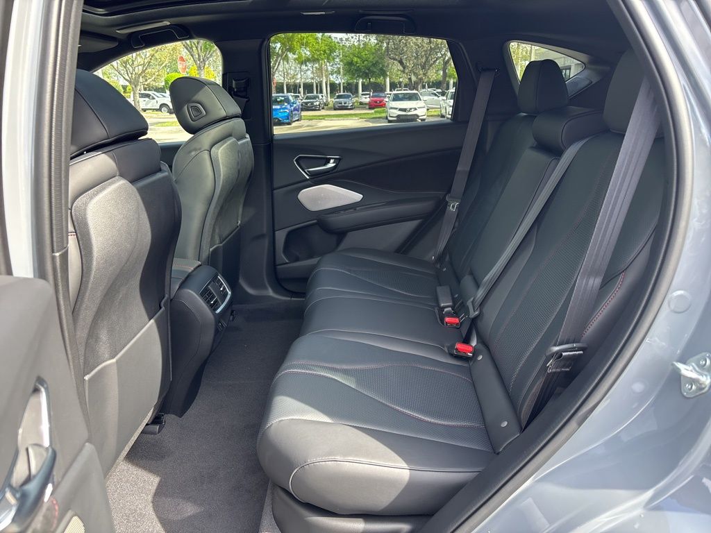 Thumbnail: 2026 Acura RDX - 19