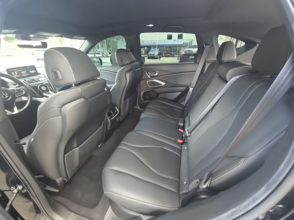 Thumbnail: 2025 Acura RDX - 27