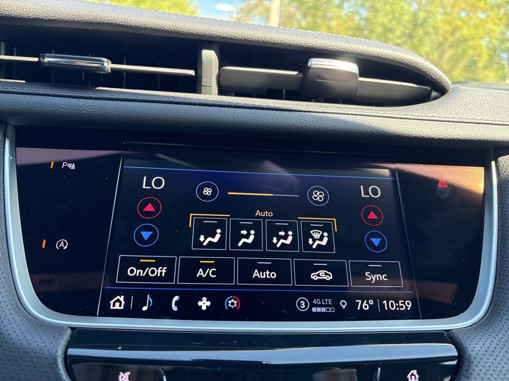 Thumbnail: 2022 Cadillac XT5 - 29