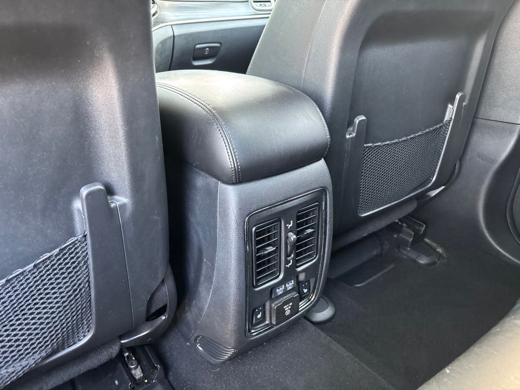 Thumbnail: 2019 Jeep Grand Cherokee - 27
