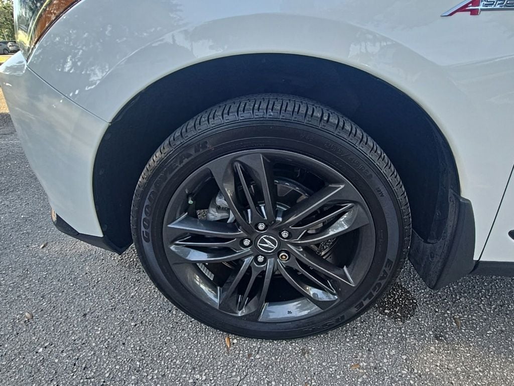 Thumbnail: 2023 Acura RDX - 9