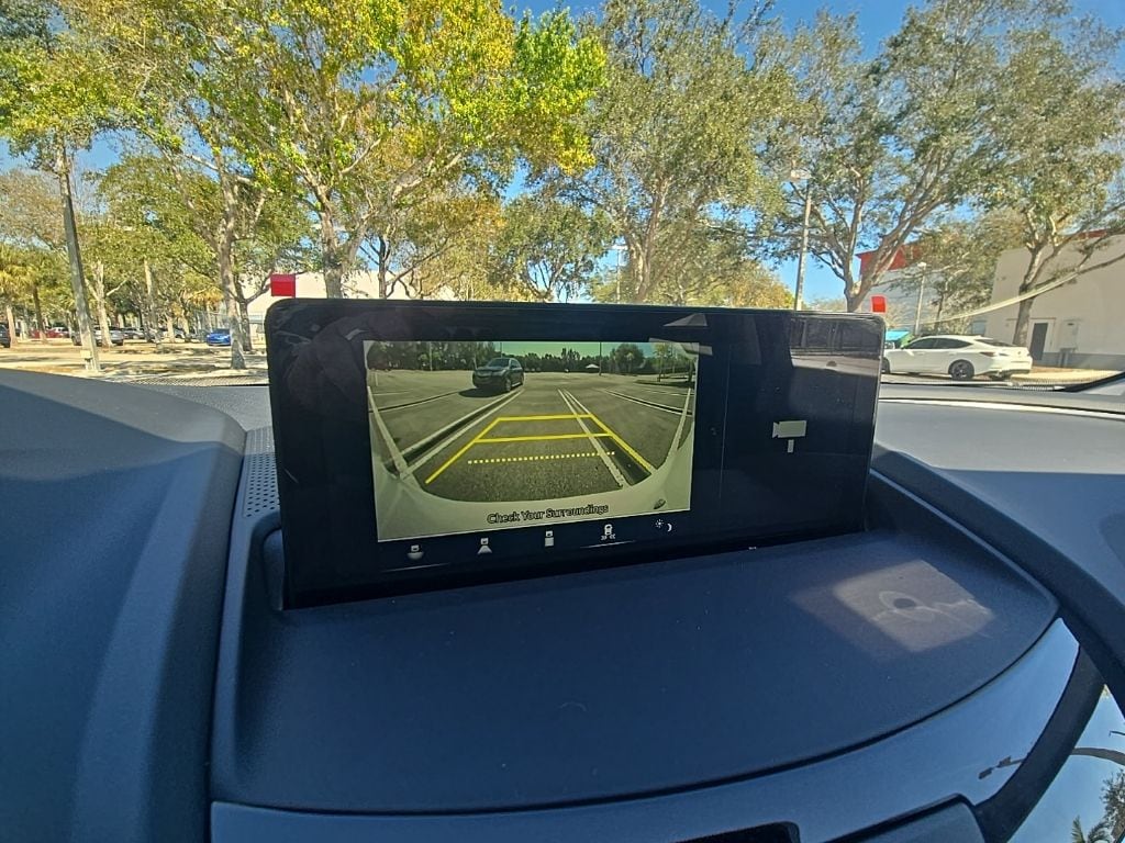 Thumbnail: 2026 Acura RDX - 21