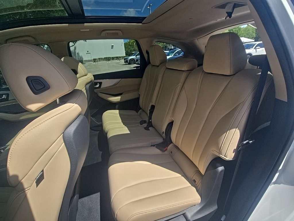 Thumbnail: 2023 Acura MDX - 26