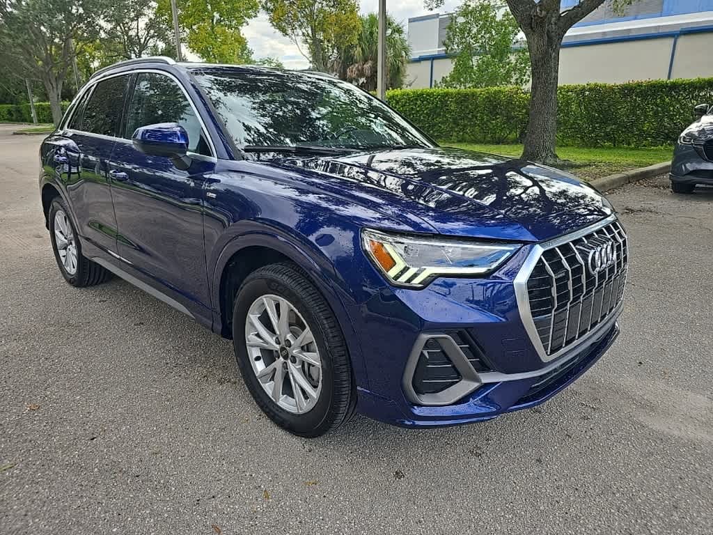 Thumbnail: 2024 Audi Q3 - 3