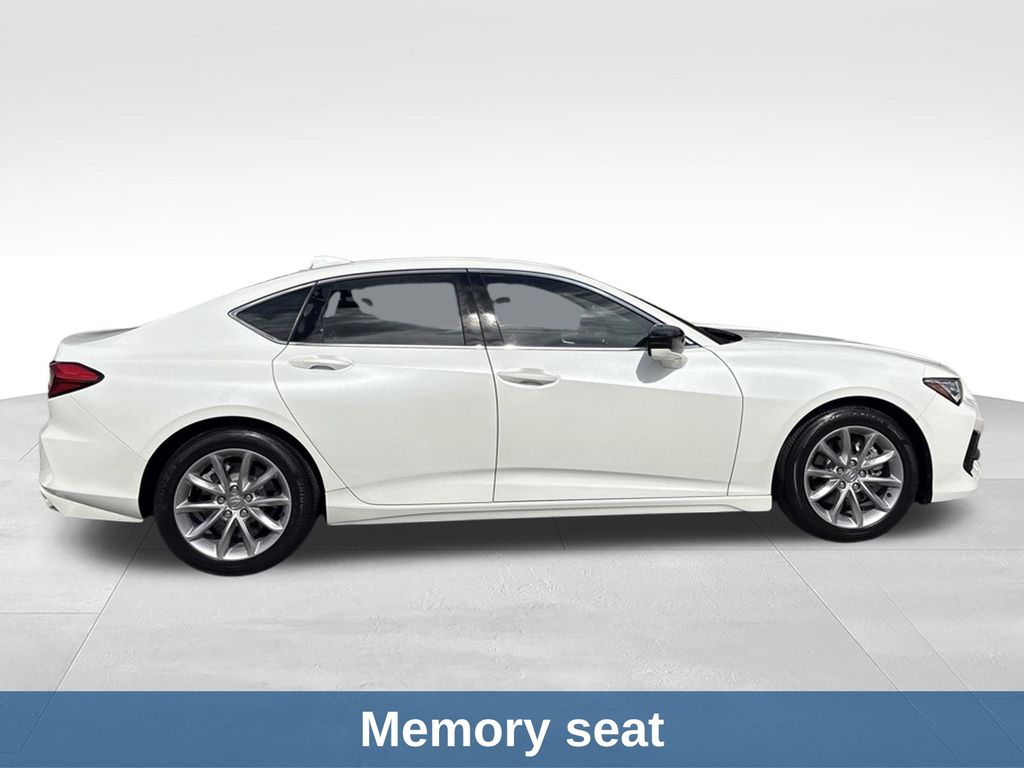 Thumbnail: 2023 Acura TLX - 7