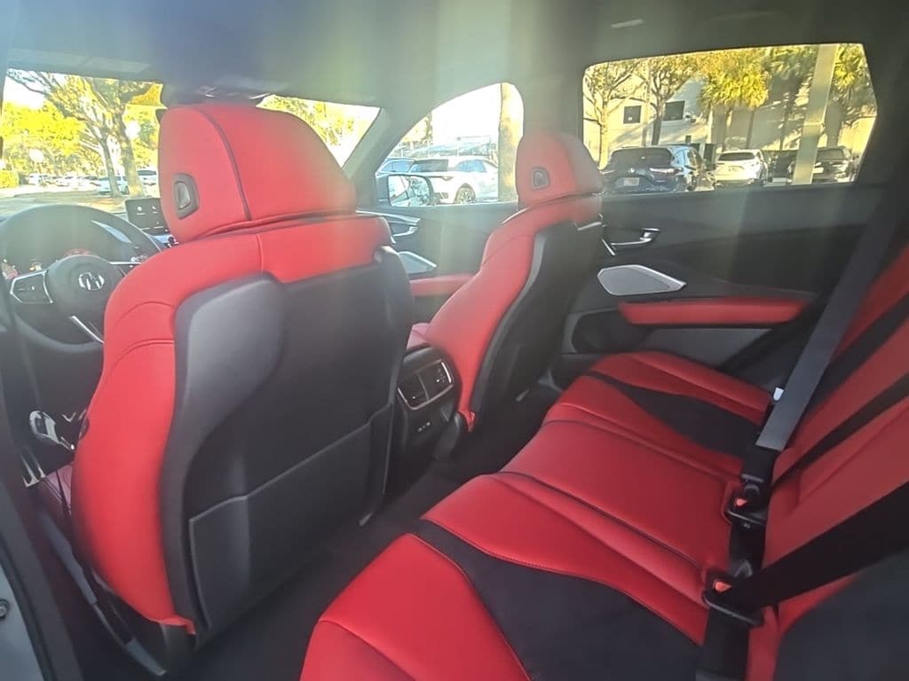 Thumbnail: 2026 Acura RDX - 27