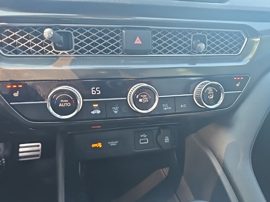 Thumbnail: 2023 Acura Integra - 25