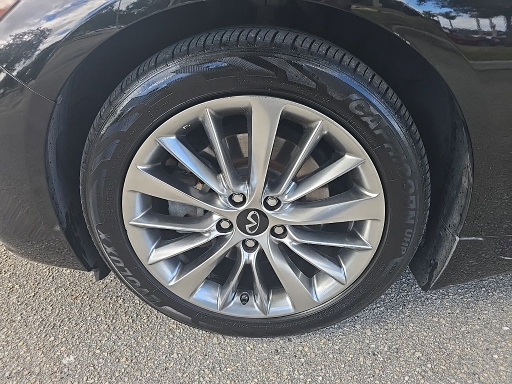 Thumbnail: 2020 INFINITI Q50 - 9