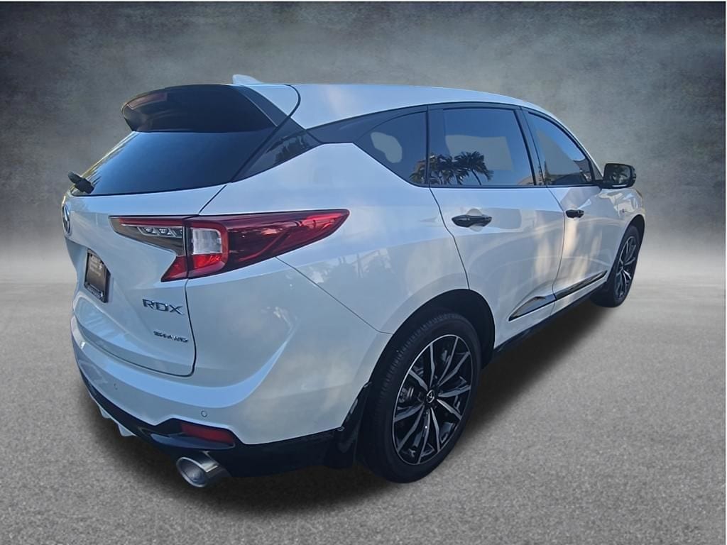 Thumbnail: 2025 Acura RDX - 6