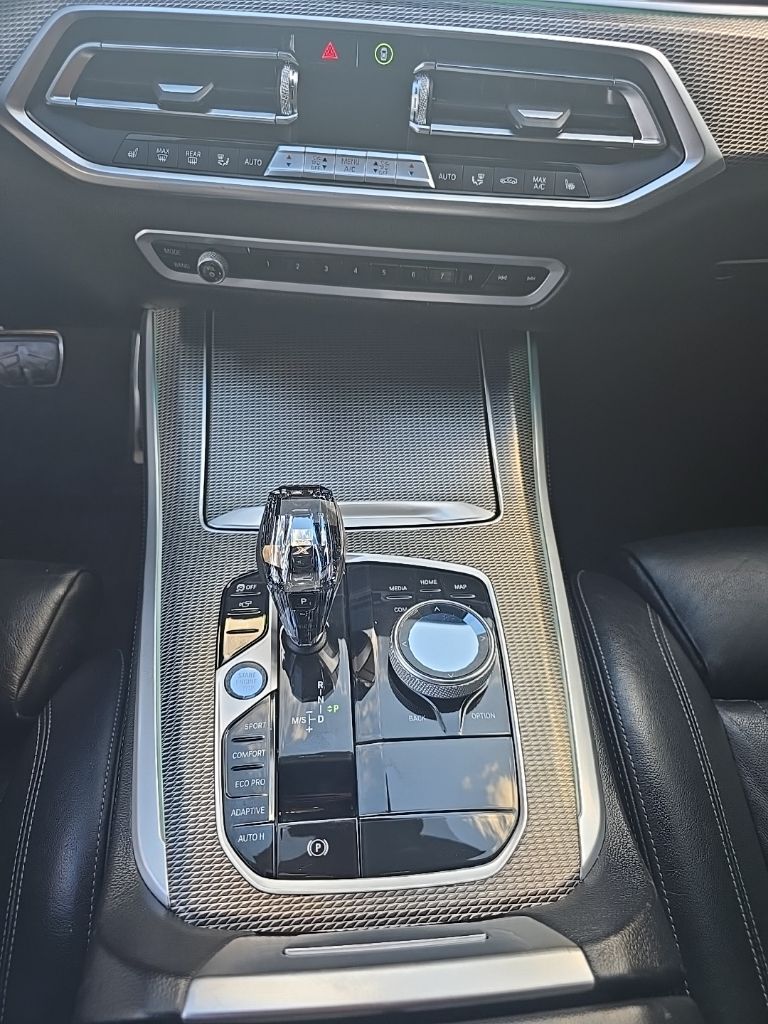 Thumbnail: 2020 BMW X5 - 24