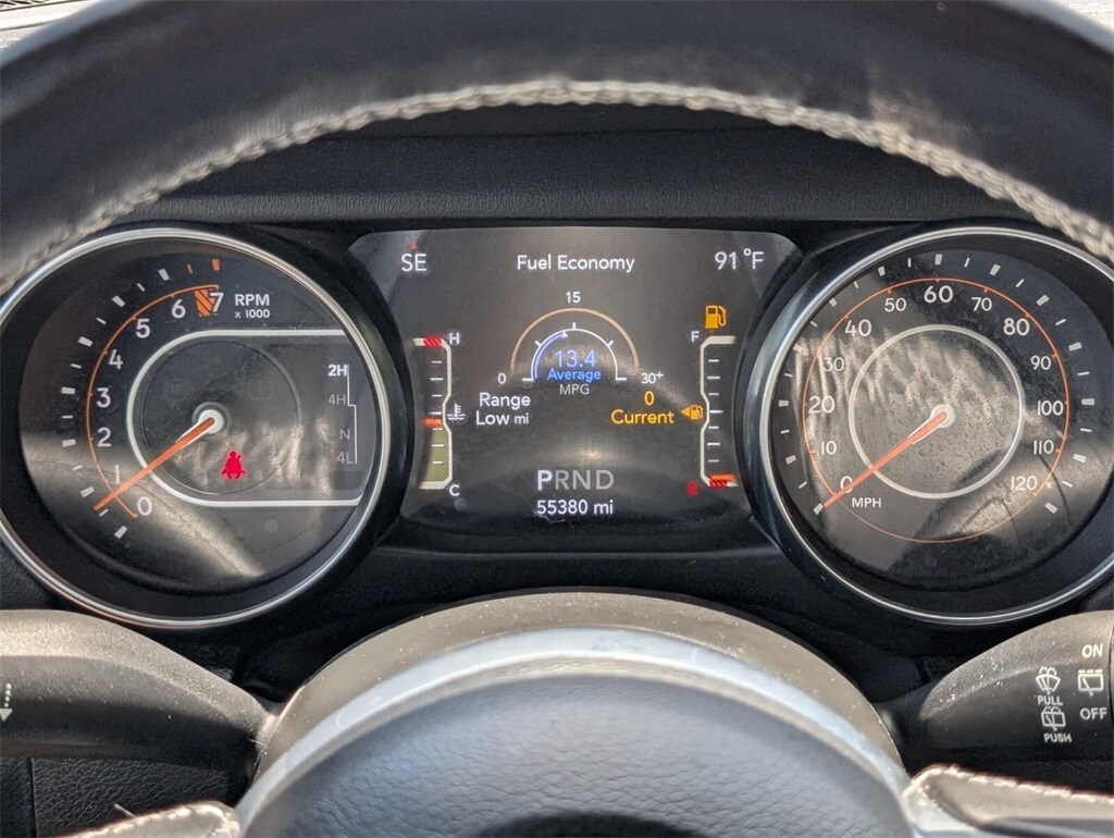 Thumbnail: 2022 Jeep Wrangler - 15