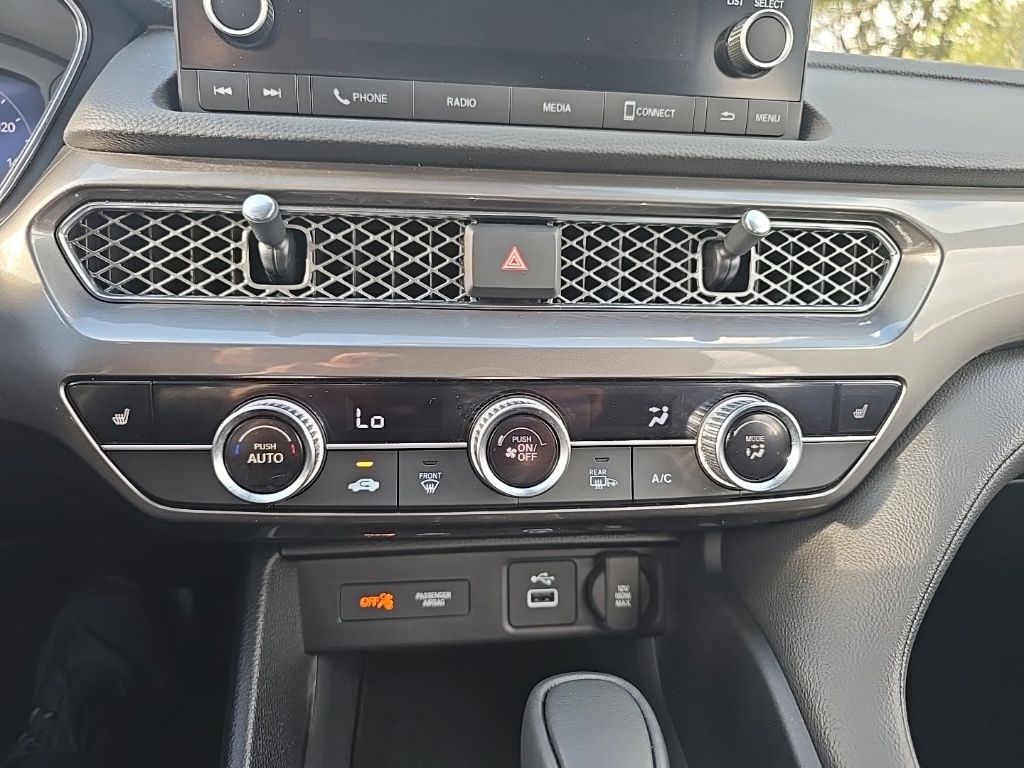 Thumbnail: 2024 Acura Integra - 21