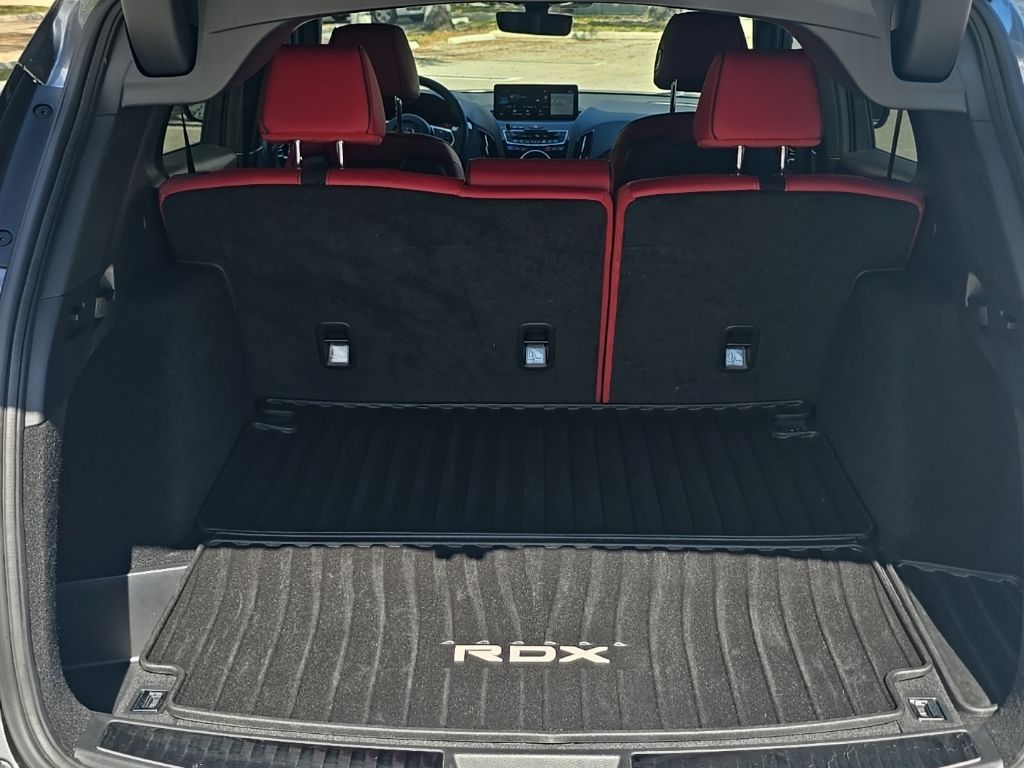 Thumbnail: 2023 Acura RDX - 34