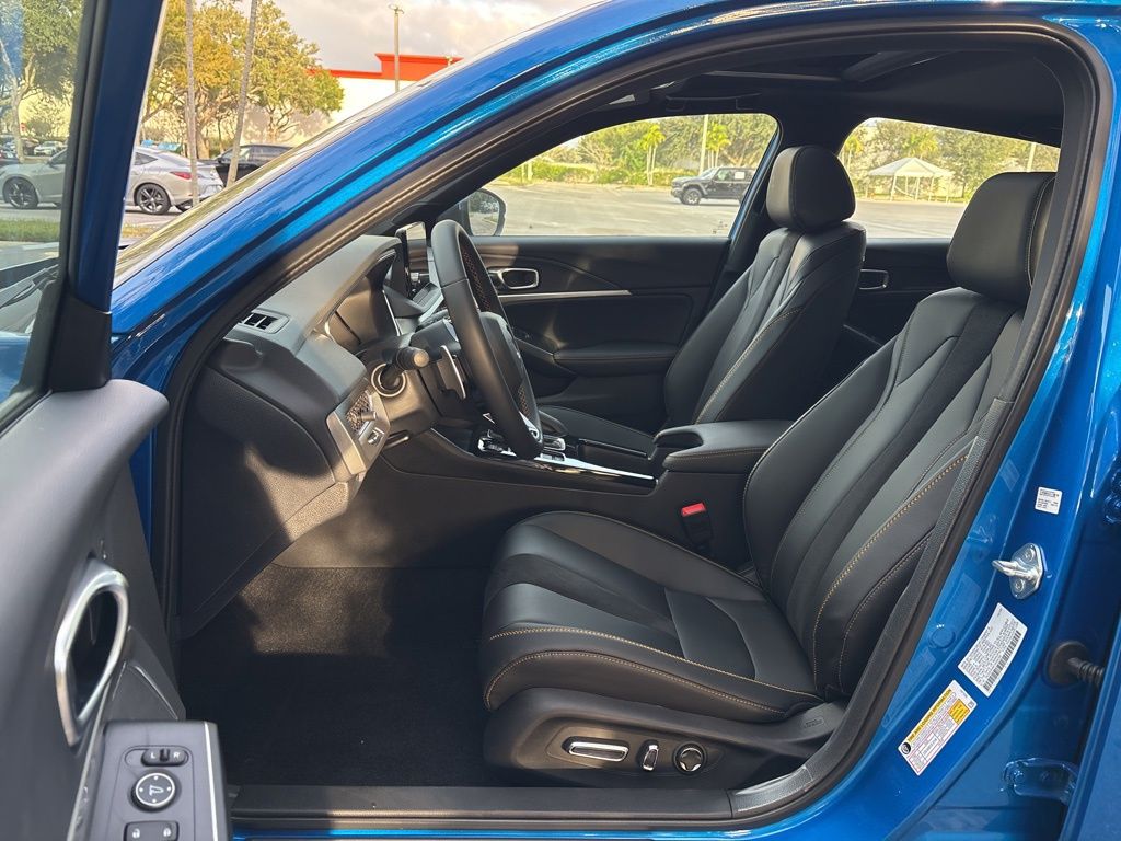 Thumbnail: 2026 Acura Integra - 12