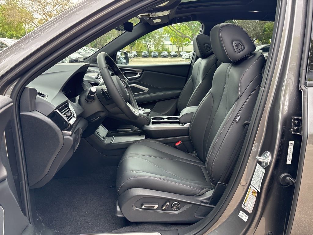 Thumbnail: 2026 Acura RDX - 14