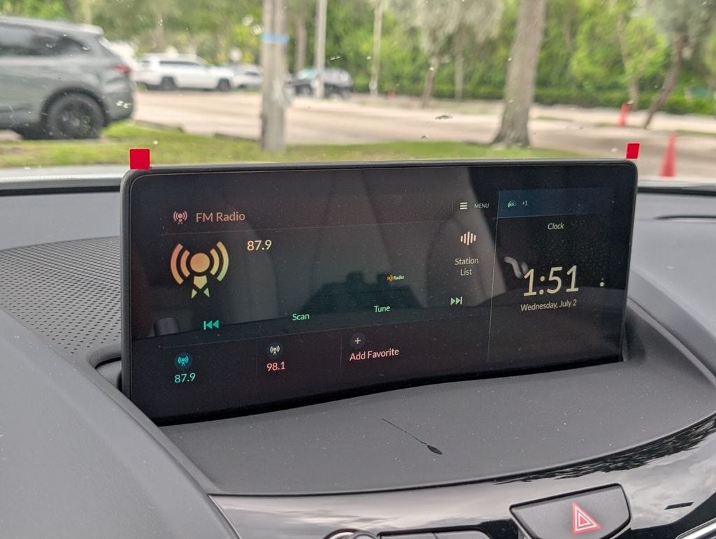 Thumbnail: 2025 Acura RDX - 23