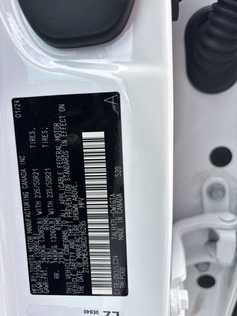 Thumbnail: 2024 Lexus RX - 10