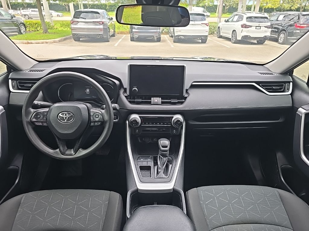 Thumbnail: 2024 Toyota RAV4 - 28