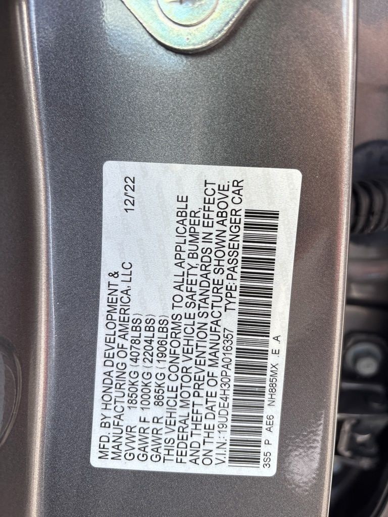 Thumbnail: 2023 Acura Integra - 10