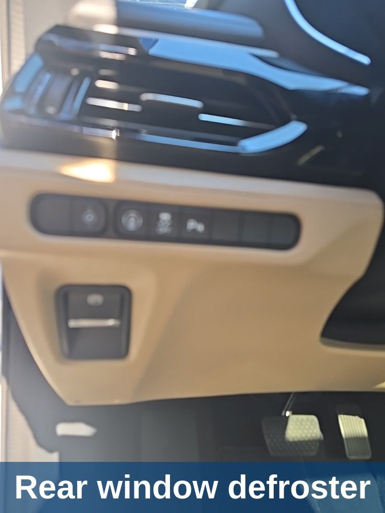 Thumbnail: 2023 Acura MDX - 17