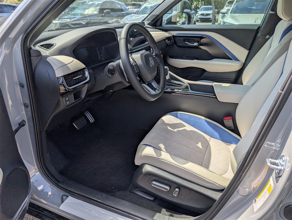 Thumbnail: 2025 Acura ADX - 11