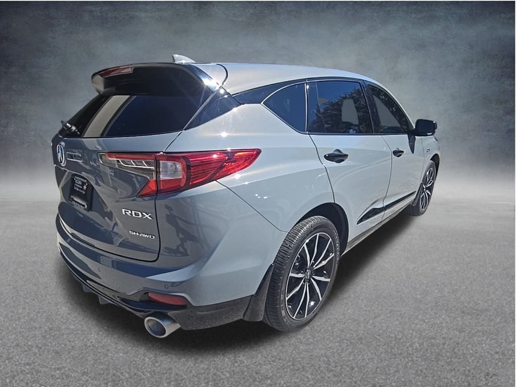Thumbnail: 2025 Acura RDX - 5