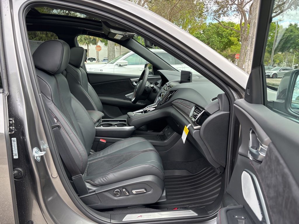 Thumbnail: 2026 Acura RDX - 12