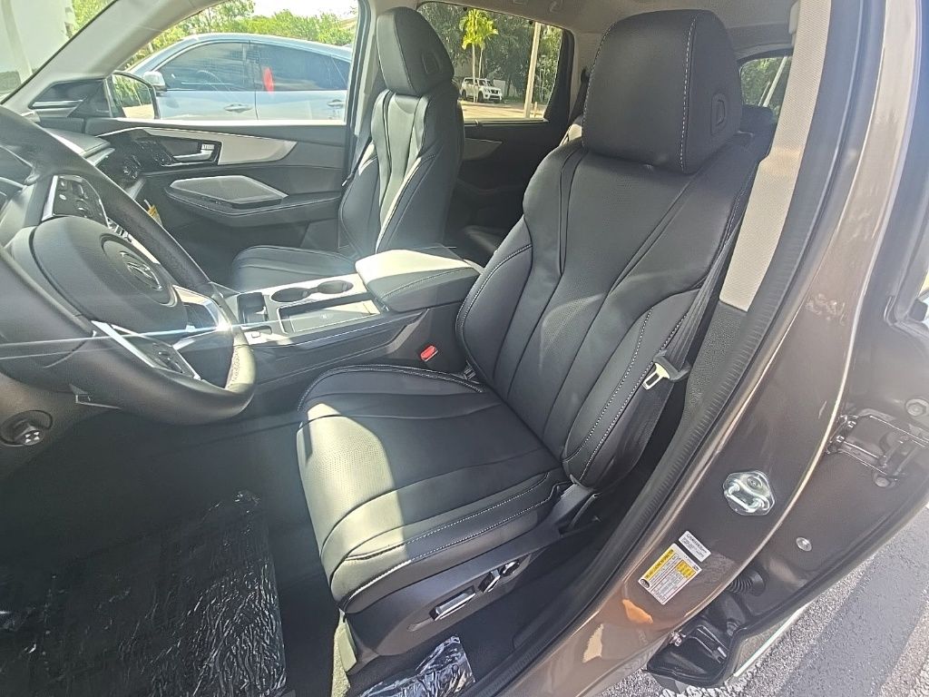 Thumbnail: 2026 Acura MDX - 10