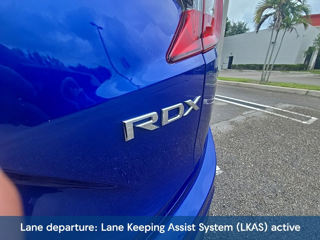 Thumbnail: 2023 Acura RDX - 15