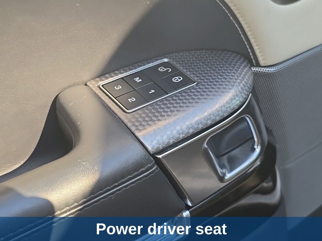 Thumbnail: 2018 Land Rover Range Rover Sport - 21