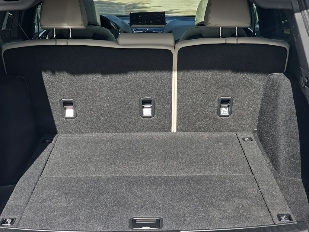 Thumbnail: 2026 Acura RDX - 34