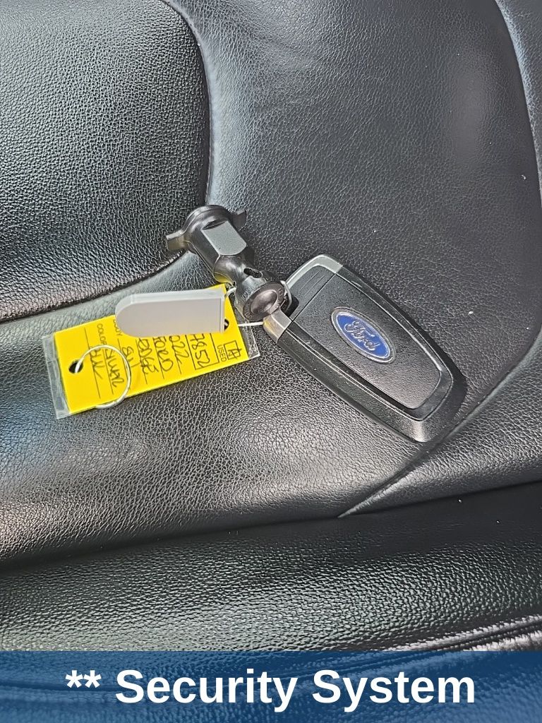 Thumbnail: 2022 Ford Edge - 23