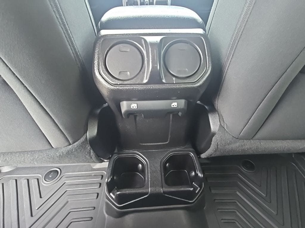 Thumbnail: 2020 Jeep Wrangler - 35