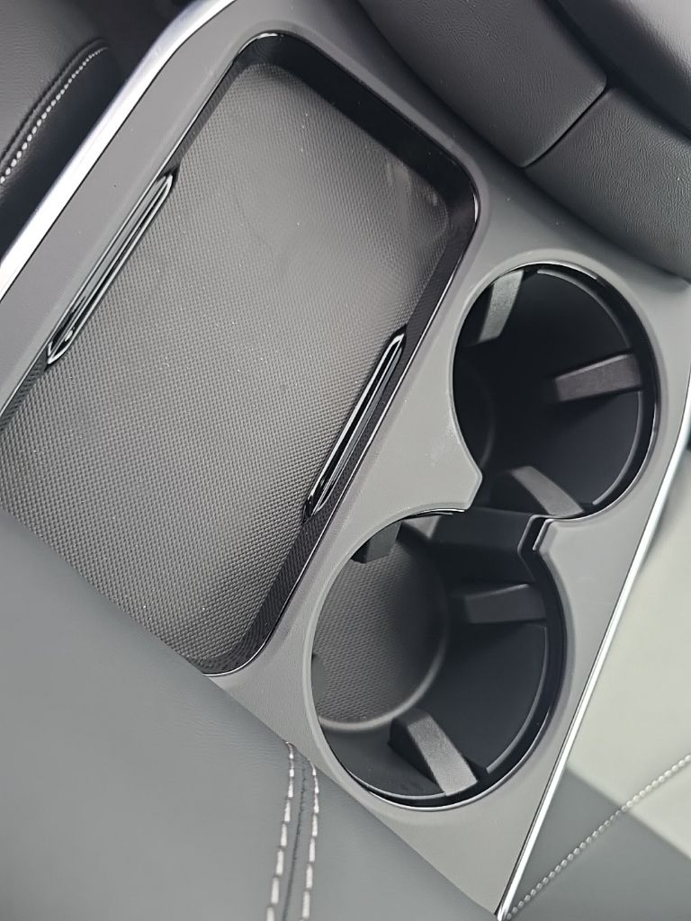 Thumbnail: 2026 Acura RDX - 24