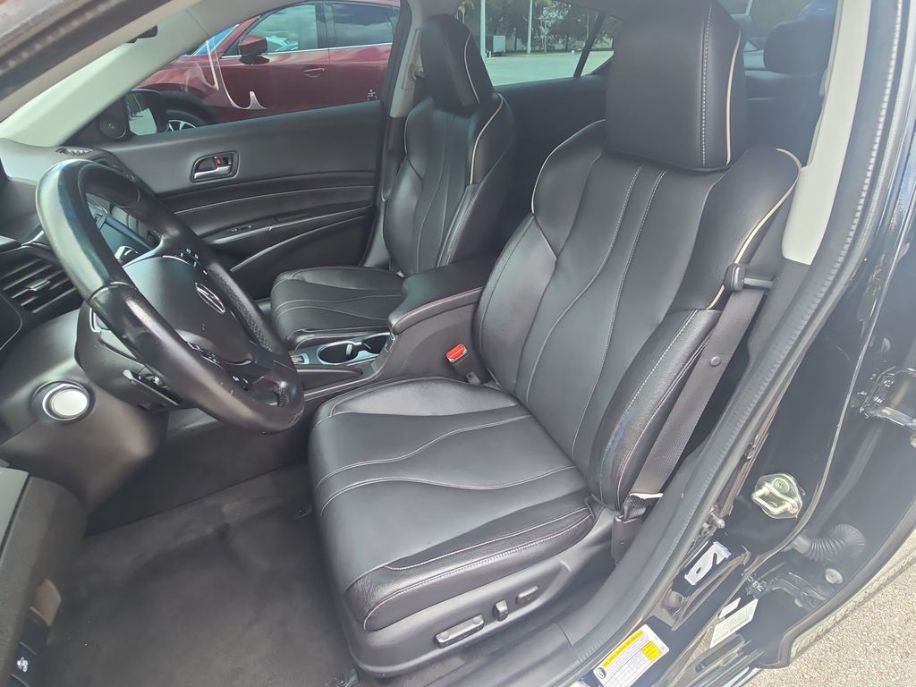 Thumbnail: 2019 Acura ILX - 21