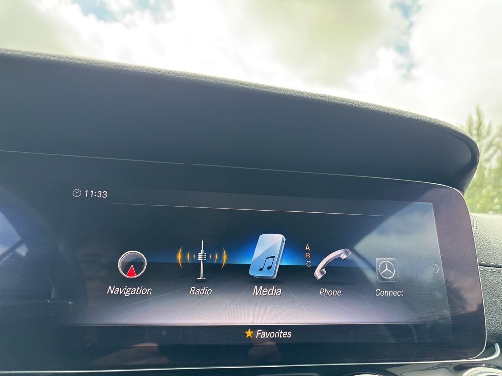 Thumbnail: 2020 Mercedes-Benz E-Class - 29